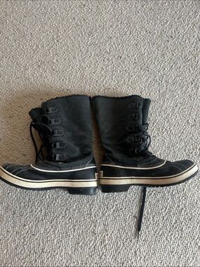 Sorel winter boot. Size 9